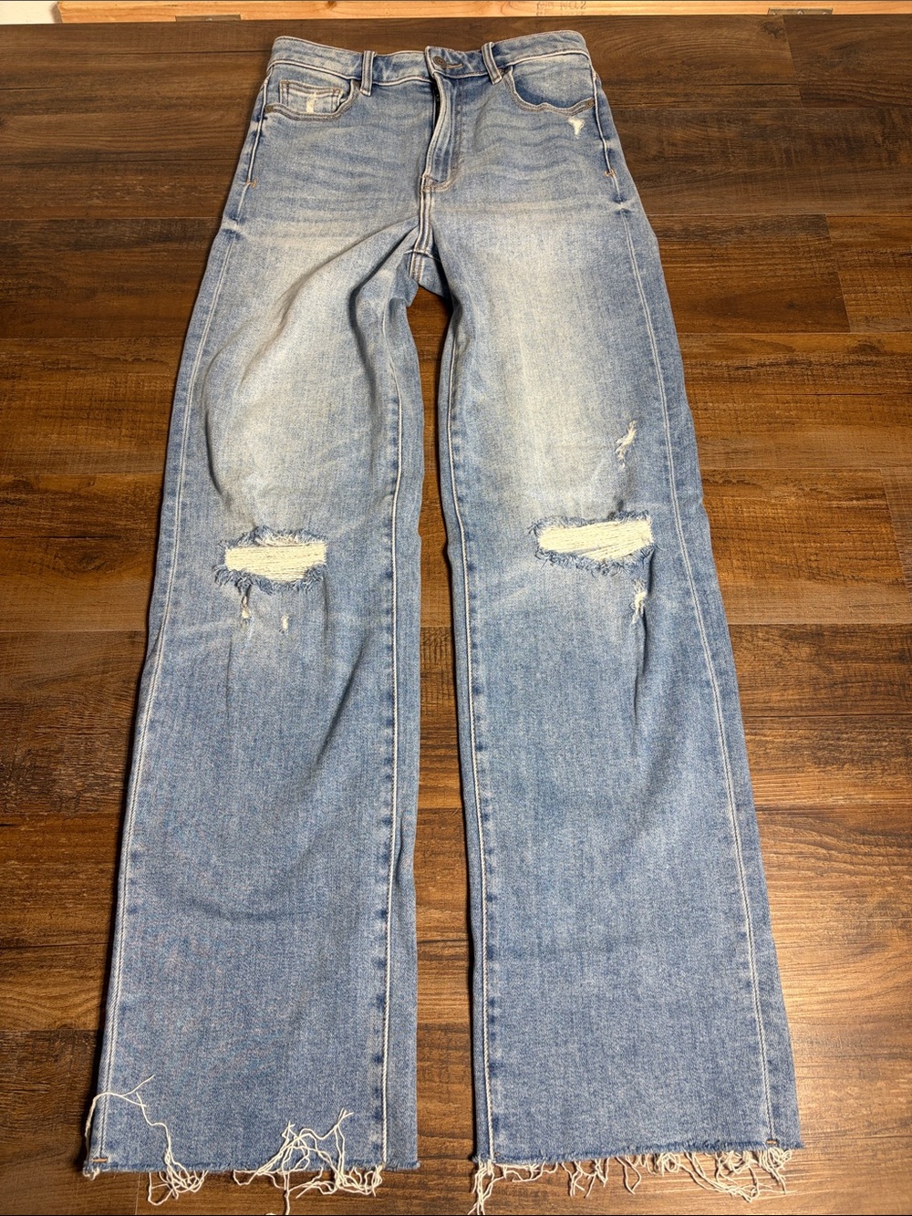 Distressed Light Blue Wide-Leg Jeans for Women
